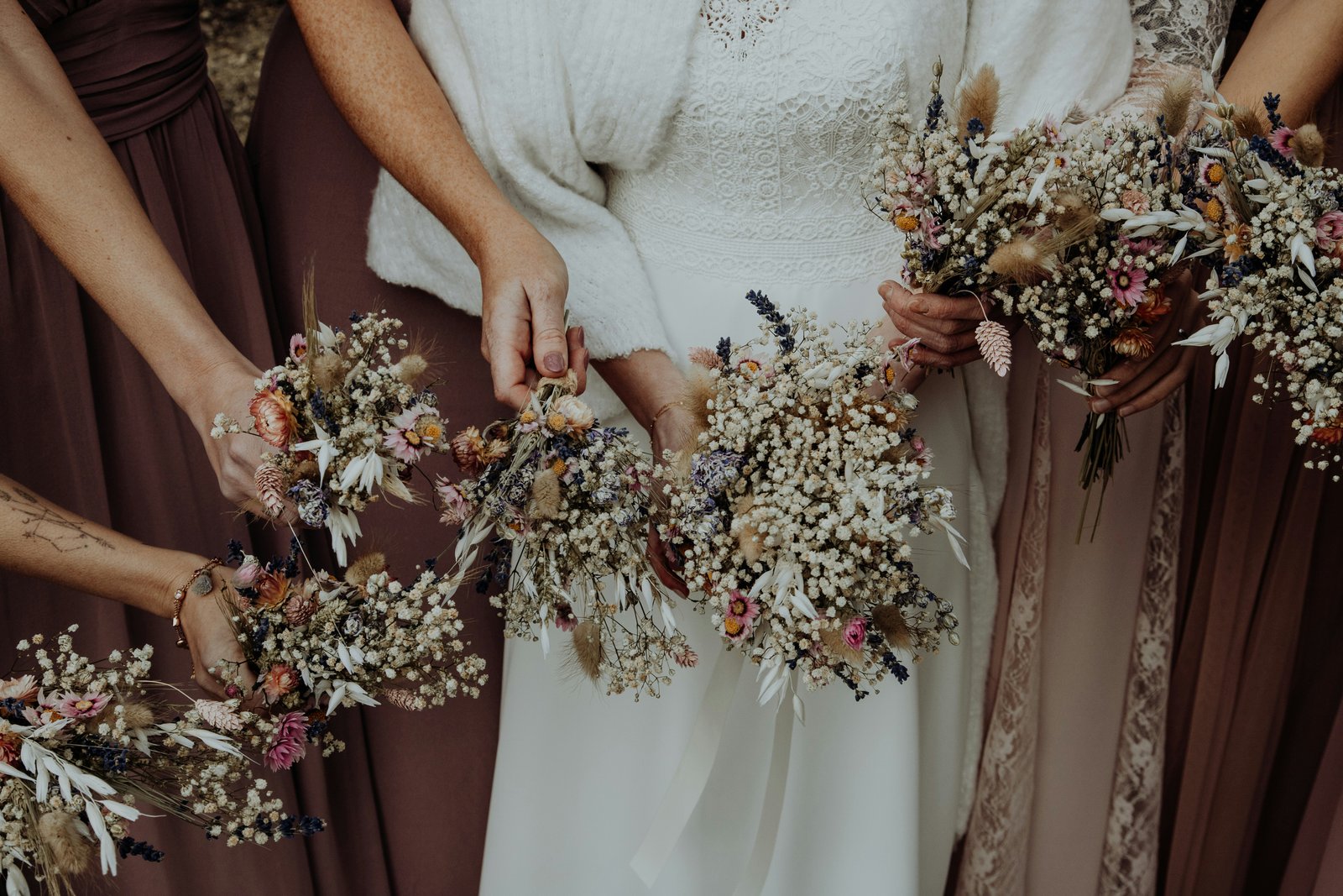 Earthy wedding colour palette